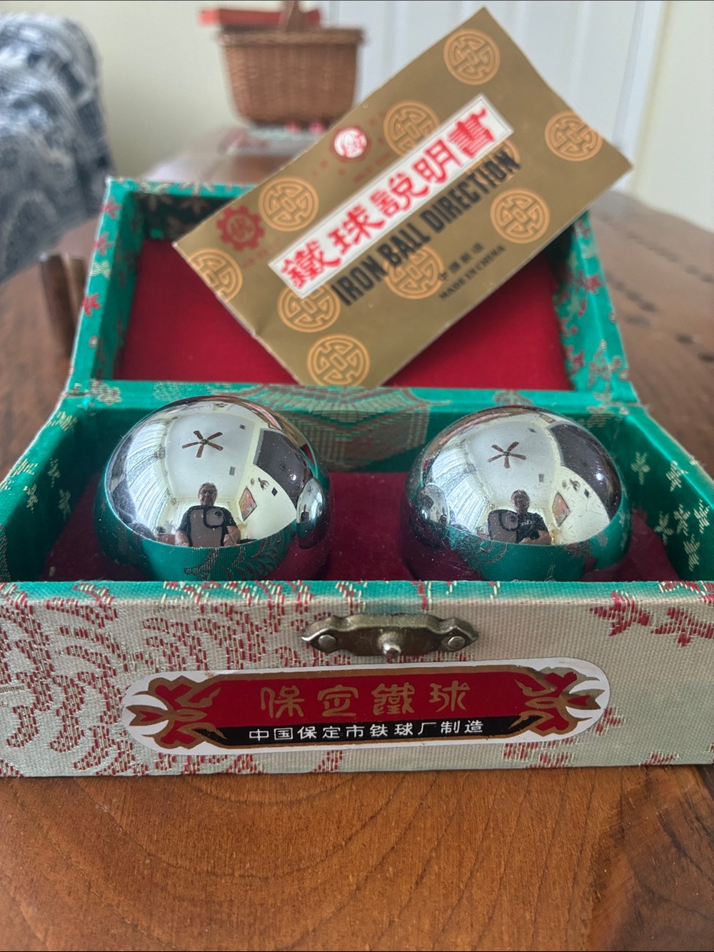 Chinese Iron Ball Direction Meditation Baoding Balls Silk Box includes booklet - Picture 3 of 16